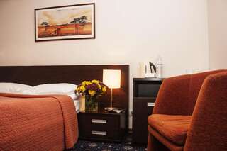 Отель Инкогнито Бутик-Отель Киев-0